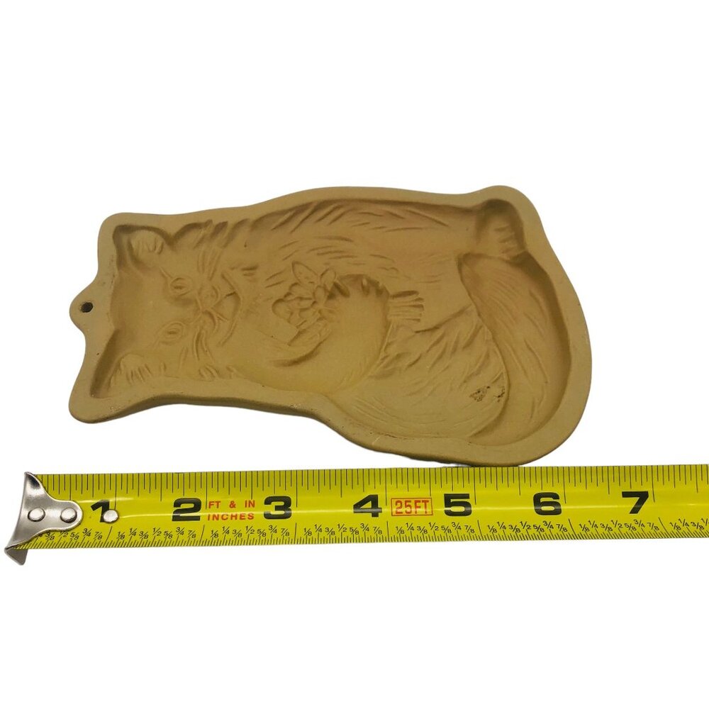 Vtg 80s Brown Bag Cookie Art Cat With Flowers Bouquet Shortbread Mold Ornament - Picture 5 of 6